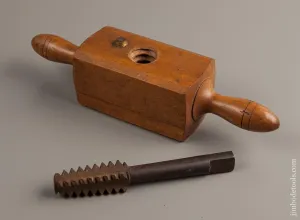 1 1/4 inch Thread Box and Tap - 77047