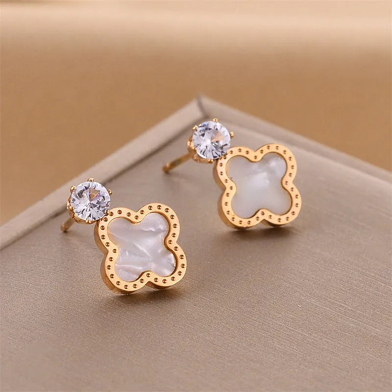 18K Gold Exquisite Four-leaf Clover Earrings