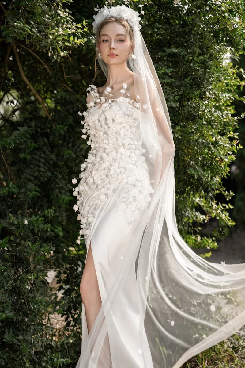 CULT MIA X 21SIX CONNIE SILK SATIN FLOWERS GOWN