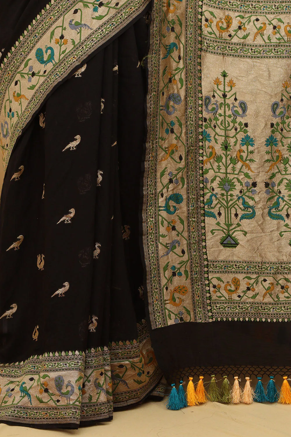 Exquisite Black Banarasi Georgette Saree with Paithani Border