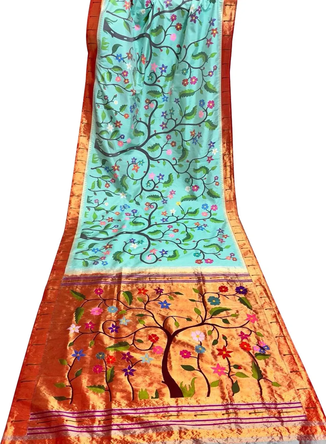 Exquisite Blue Paithani Handloom Silk Saree: Timeless Elegance