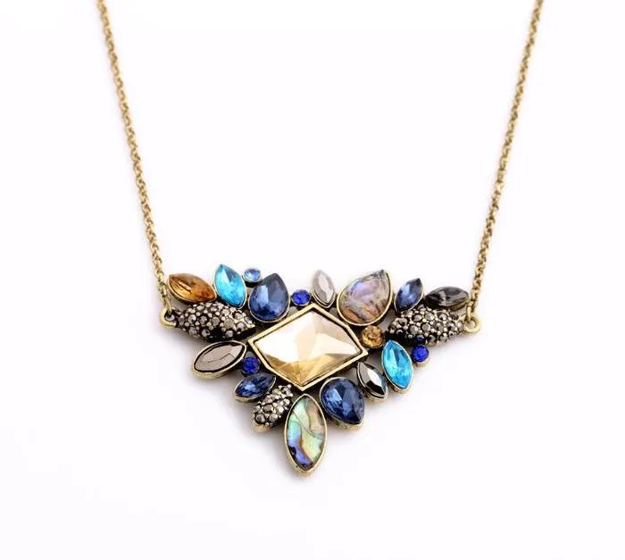 Exquisite Rhinestone Necklace