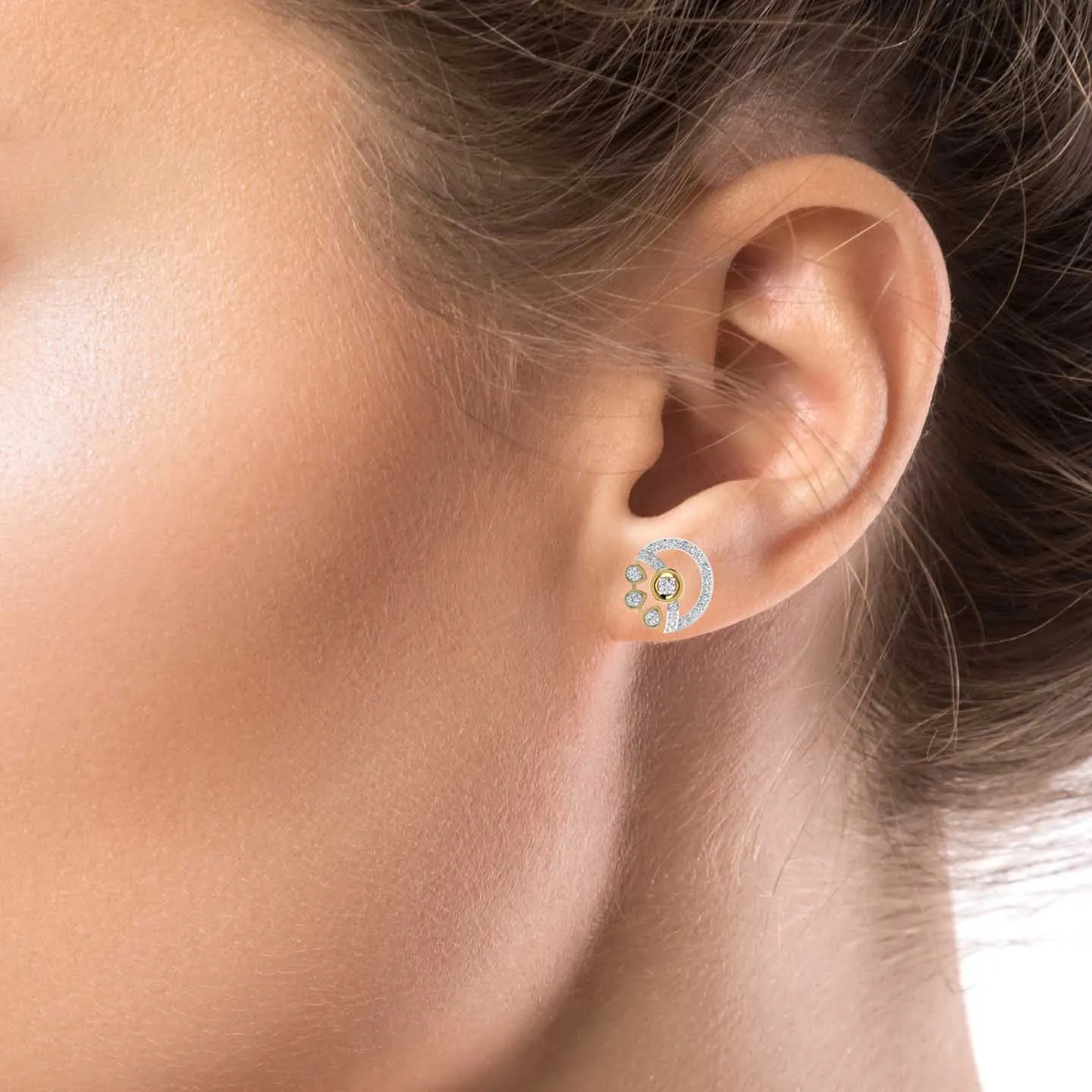 Exquisite Silver Stud Earring
