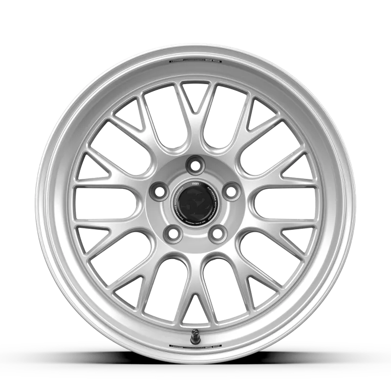fifteen52 Holeshot RSR 19x9.5 5x120 22mm ET 72.56mm Center Bore Radiant Silver