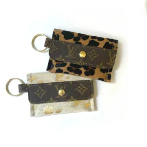 Keychain Wallet In Leather | Upcycled LV