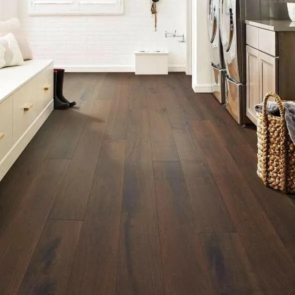 RICH WALNUT 07053 - SHAW WATERPROOF ENGINEERED HARDWOOD EXQUISITE  FH820