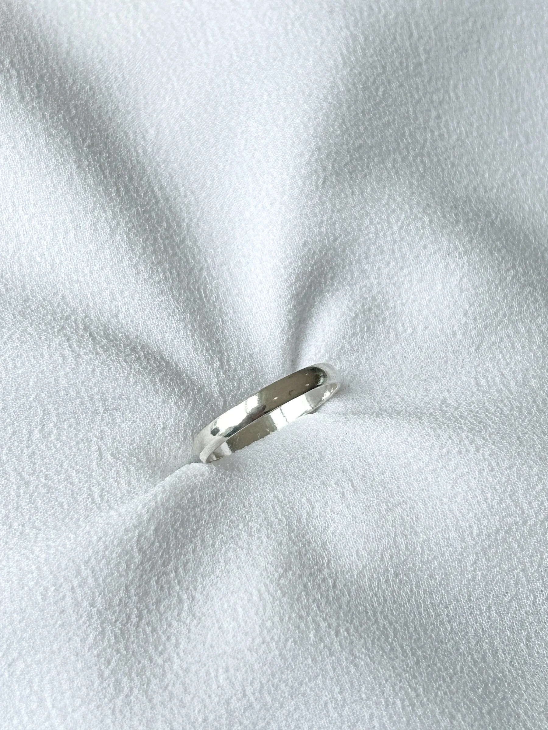 Rounded Ring 0.3cm S999