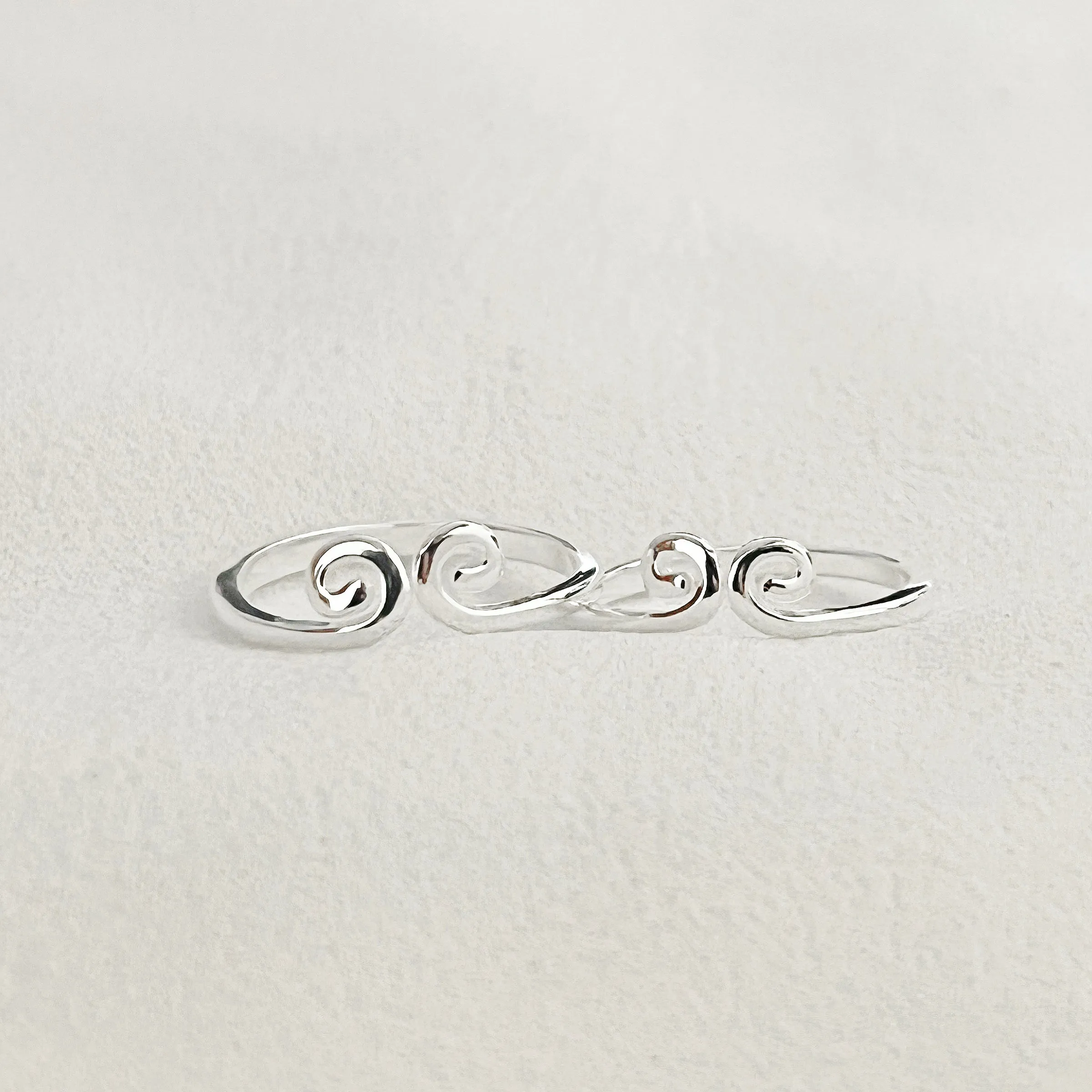 S999 Adjustable Sun Wu Kong Crown Couple Ring 可自调 紧箍咒情侣戒
