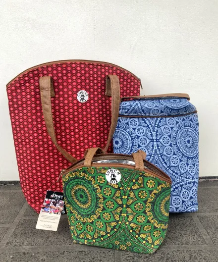 Shwe Cooler Bag Maroon