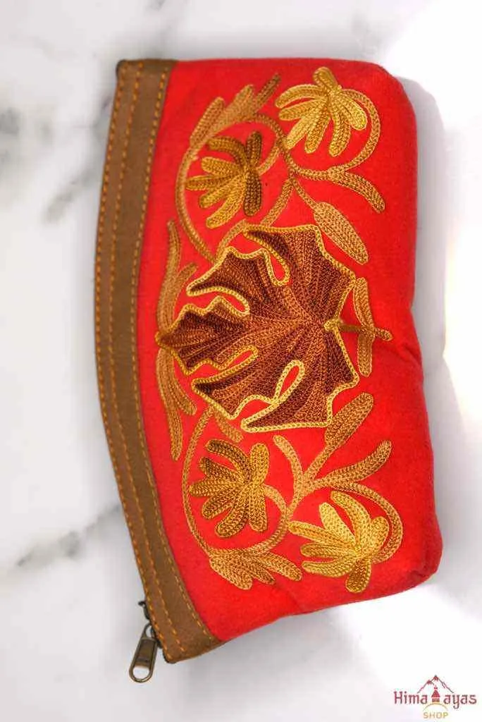 Special Cosmetics Hand Pouch