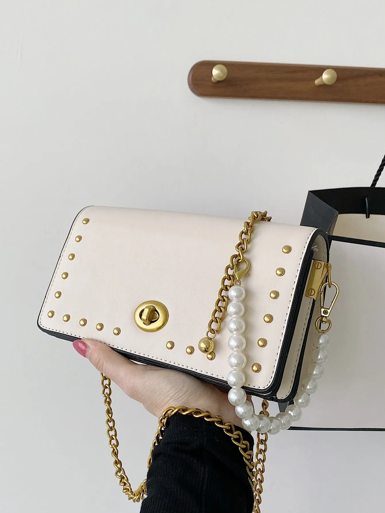 Studded Decor Chain Crossbody Bag