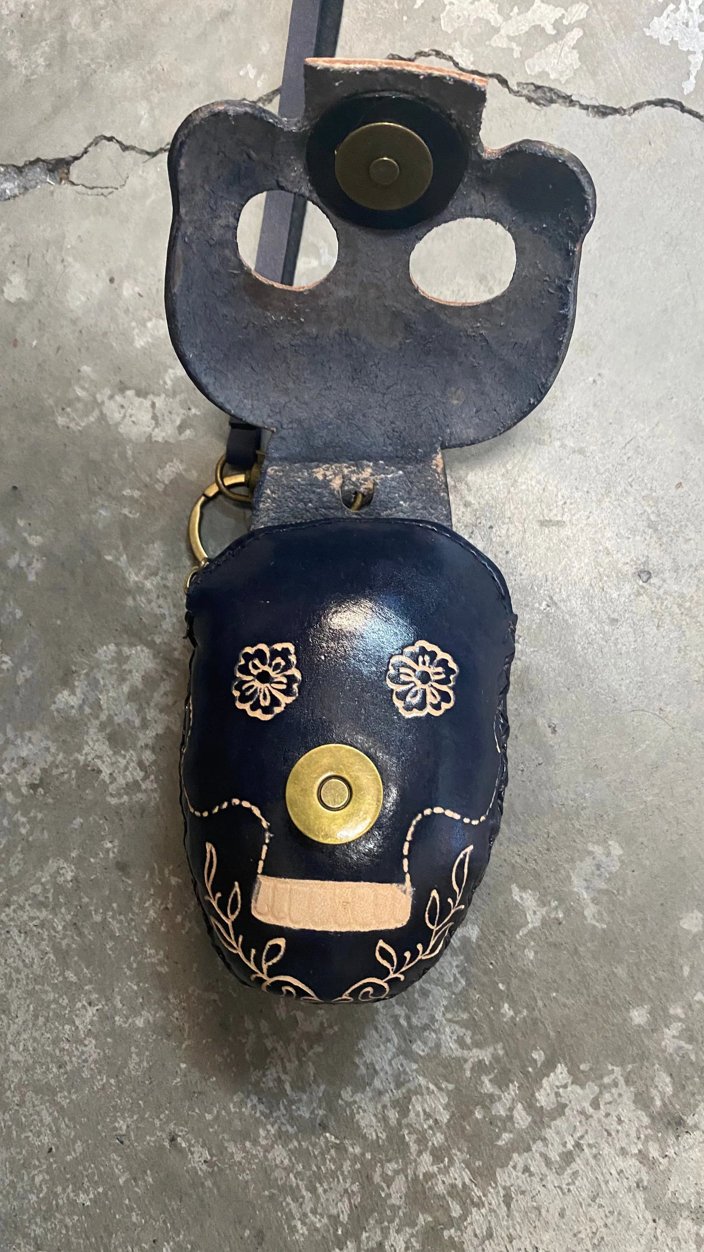 Sugar Skull Coin Wristlet #527