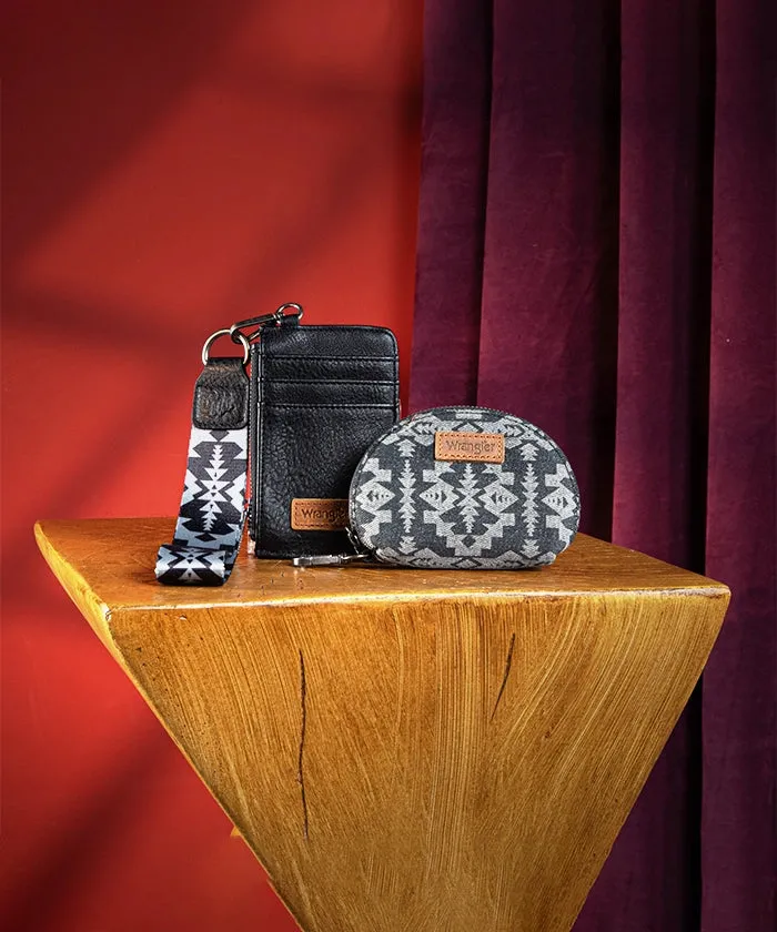 Wrangler Aztec Print Card Holder
