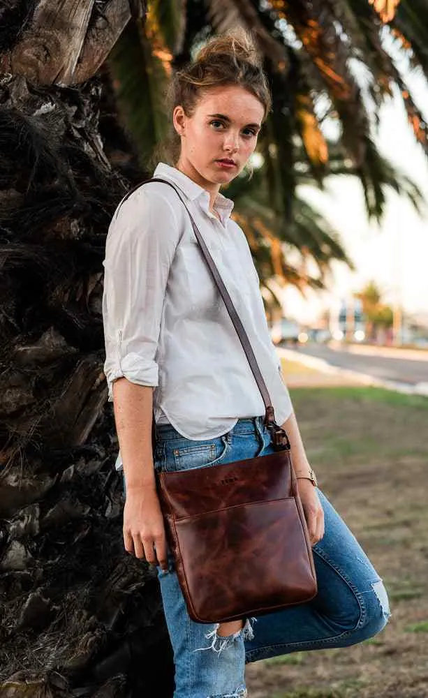Zemp Boston Cross Body Bag | Navy